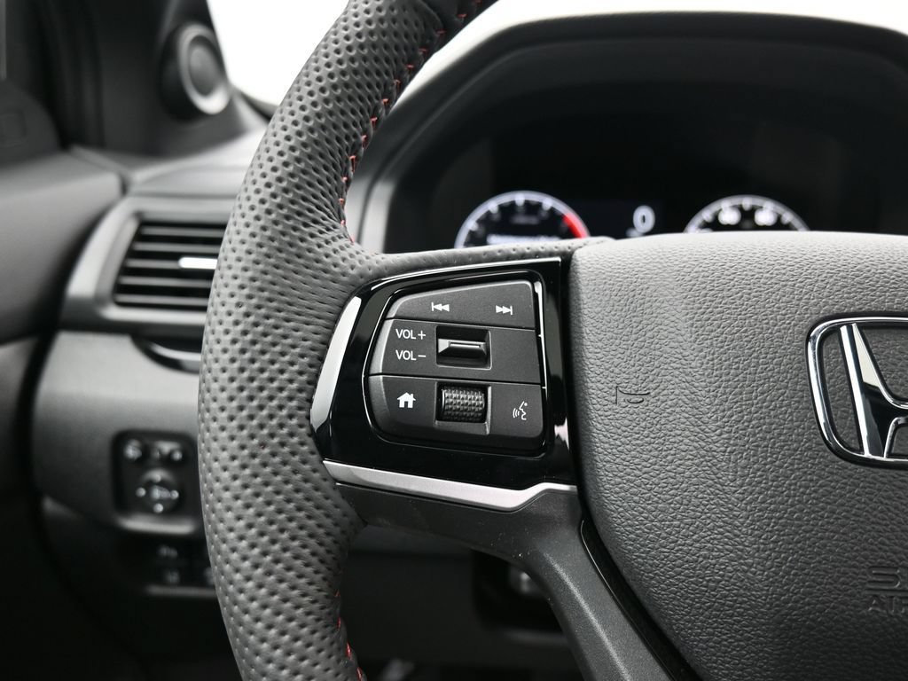 New 2026 Honda Ridgeline Black Edition image 37