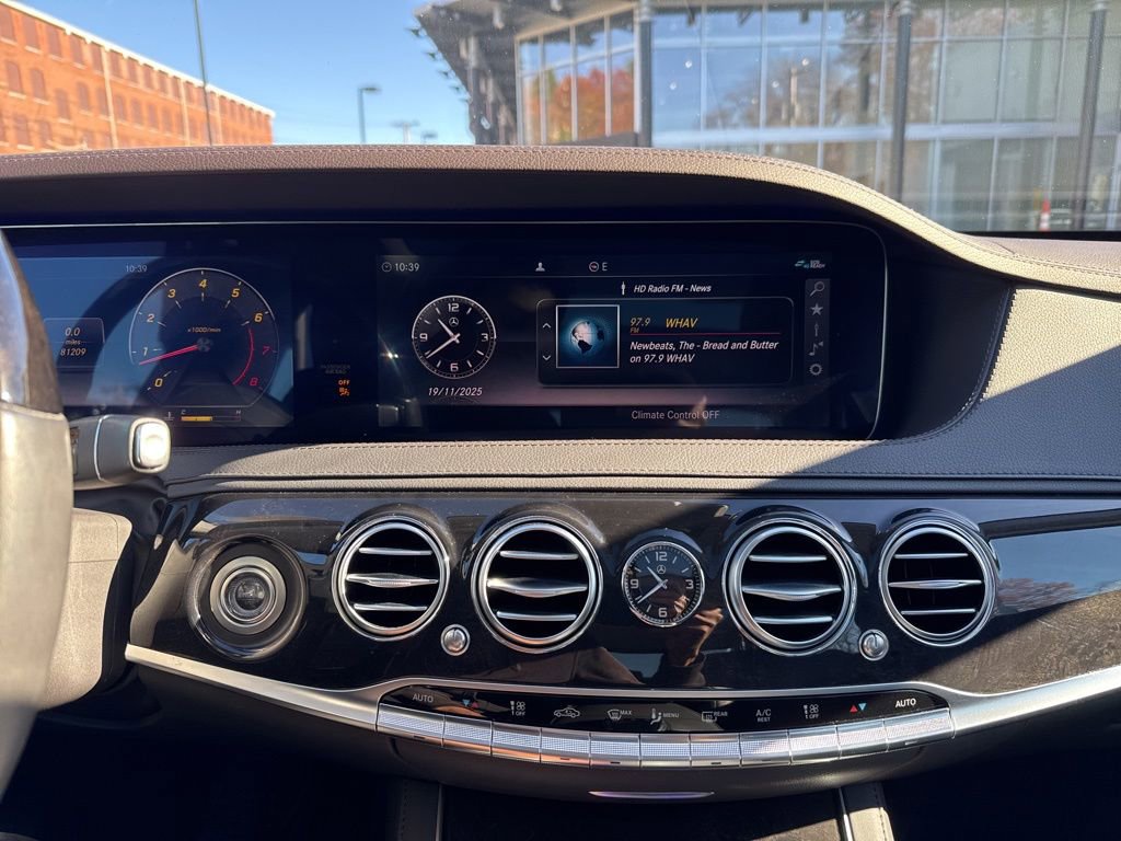 Certified 2020 Mercedes-Benz S 560 4MATIC Sedan image 33