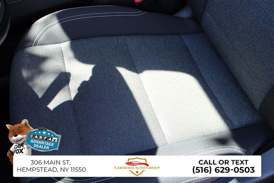 Used 2025 GMC Acadia Elevation FWD image 11
