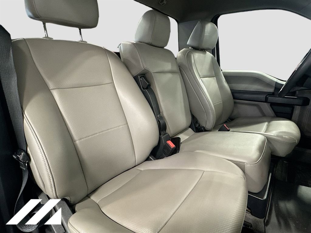 Used 2022 Ford F250 XL w/ Power Equipment Group image 27