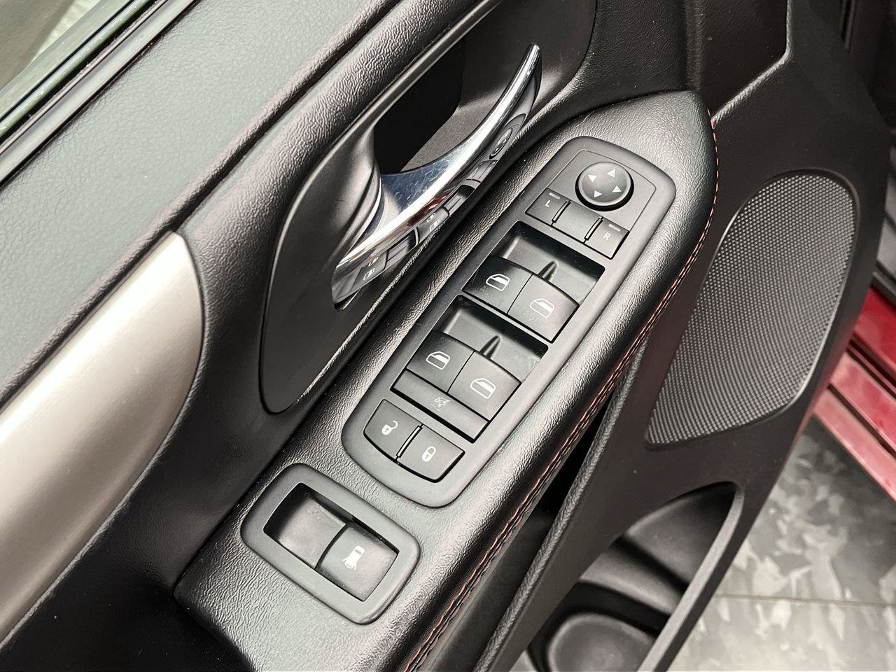 Used 2019 Dodge Grand Caravan GT FWD image 7