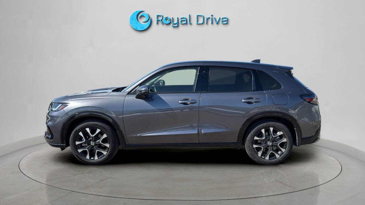 Used 2026 Honda HR-V EX-L image 2