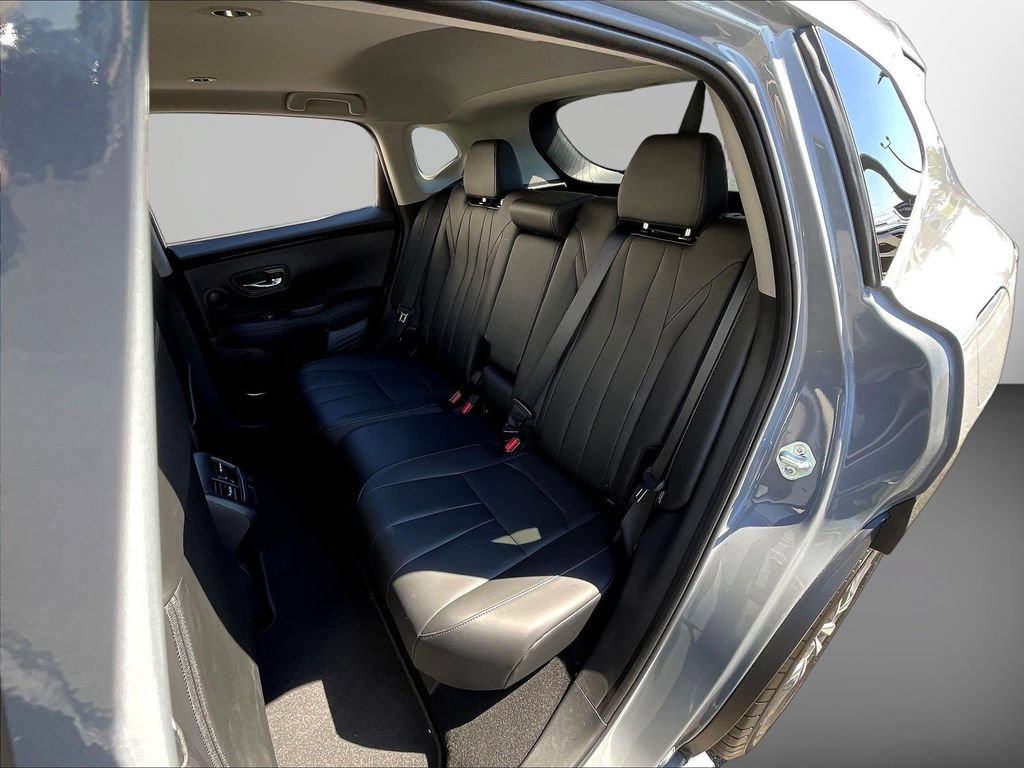 Used 2025 Acura ADX AWD image 22