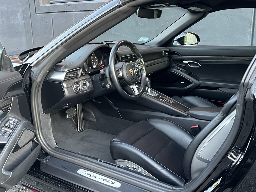 Certified 2019 Porsche 911 Targa 4 GTS image 15