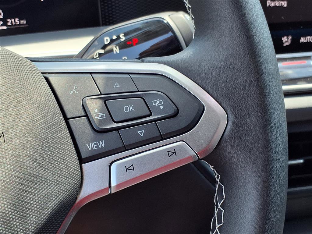 New 2026 Volkswagen Tiguan SE image 16