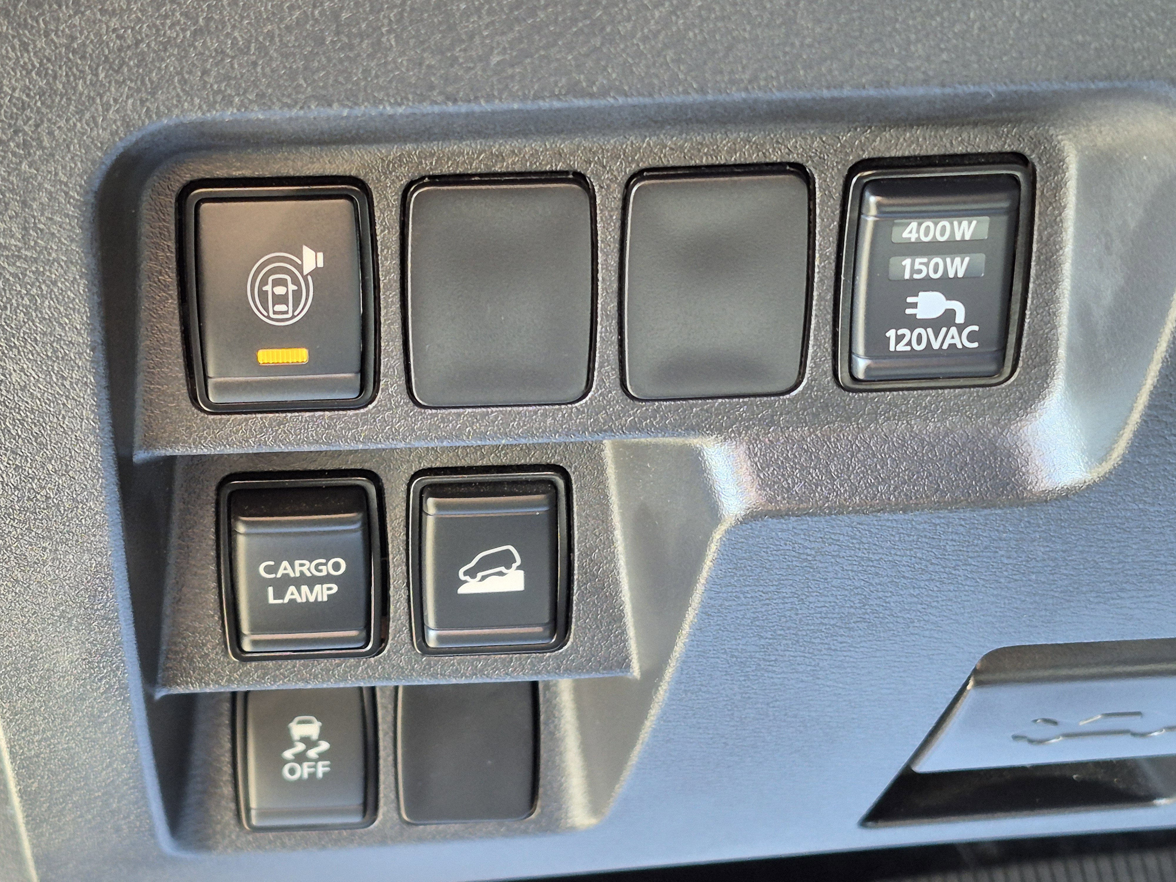 Used 2024 Nissan Frontier SV w/ Hardbody Edition AWD/4WD image 15