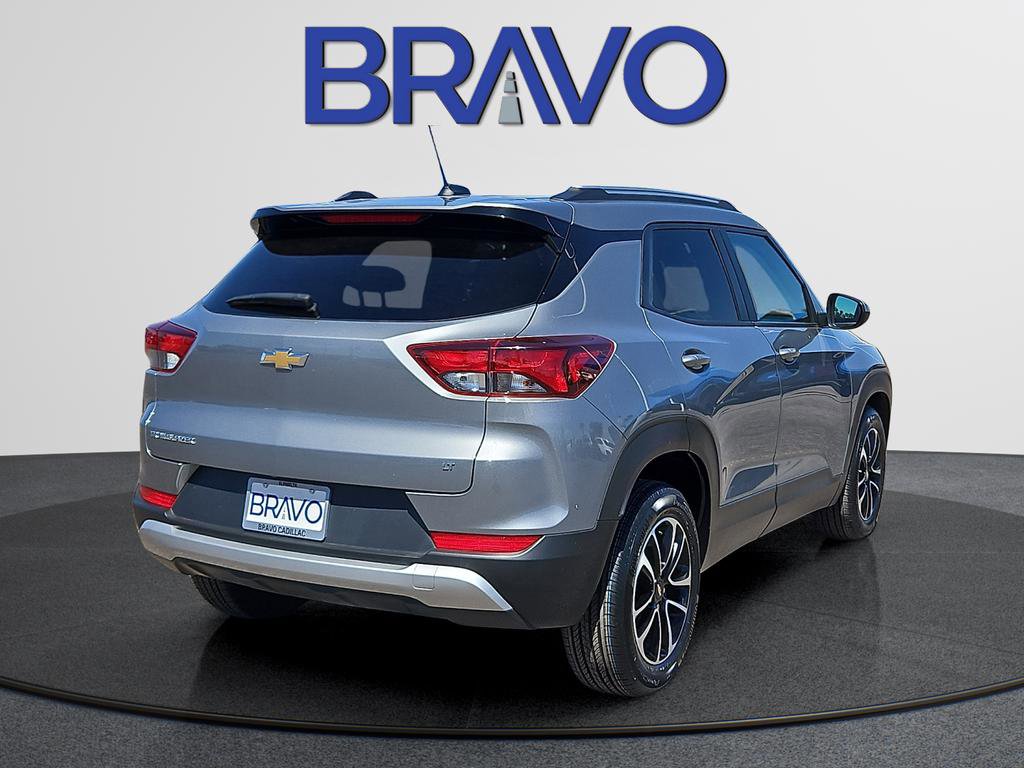 Used 2025 Chevrolet TrailBlazer LT image 4