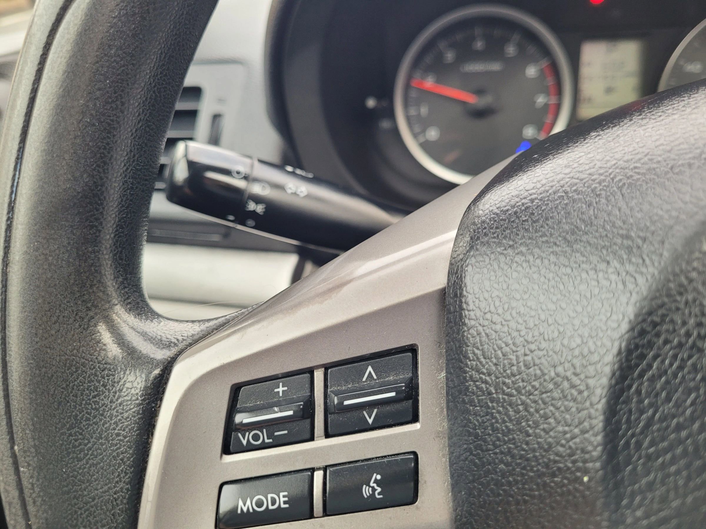 Used 2014 Subaru Forester 2.5i Premium w/ All-Weather Package image 31