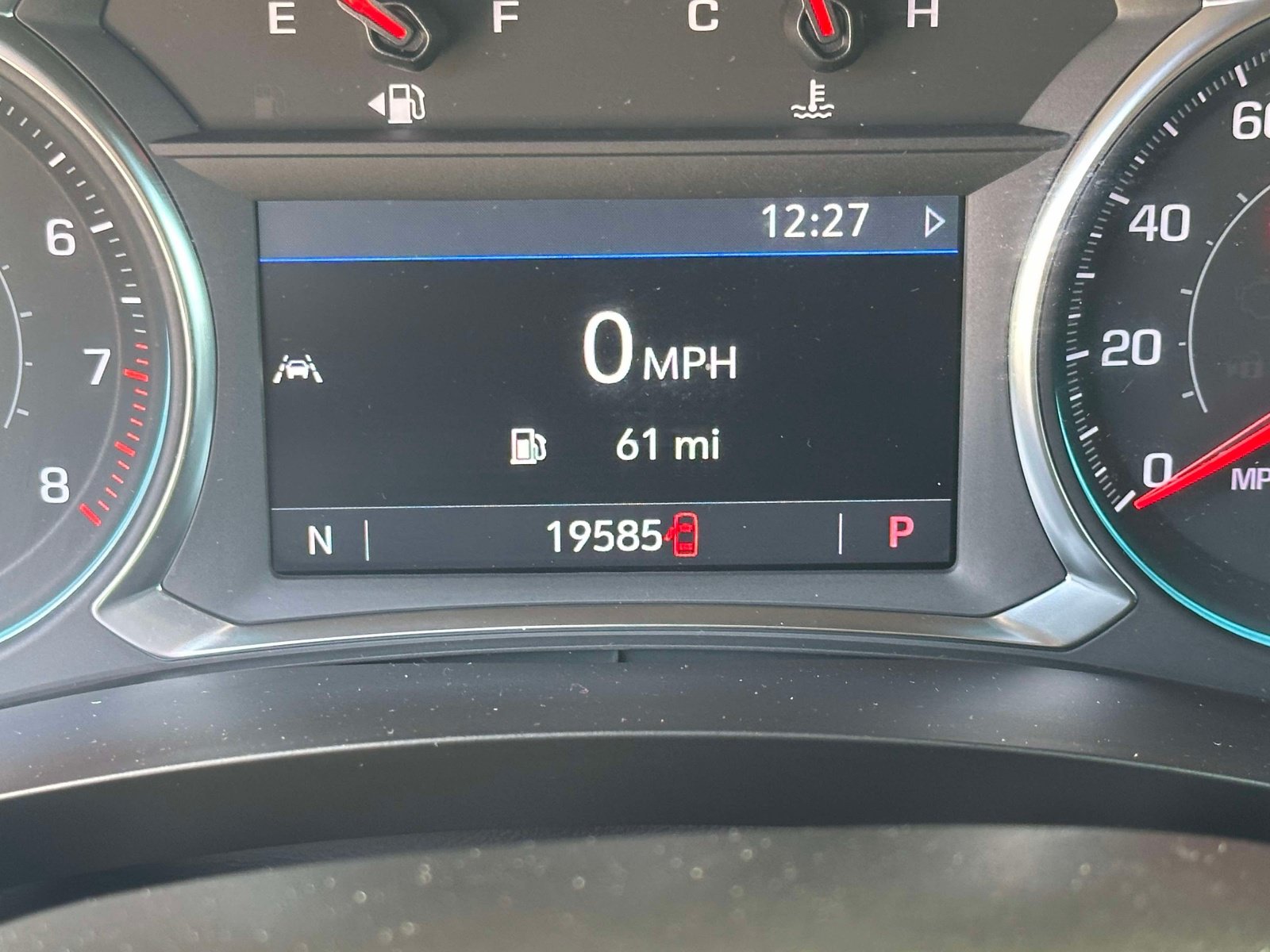 Used 2023 Chevrolet Traverse LT AWD/4WD image 28
