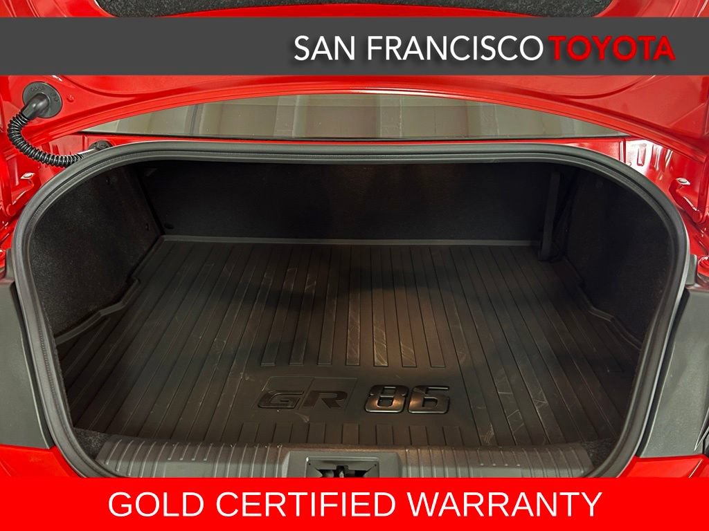 Certified 2025 Toyota GR86 w/ ALL Weather Mat Package (TMS) RWD image 28