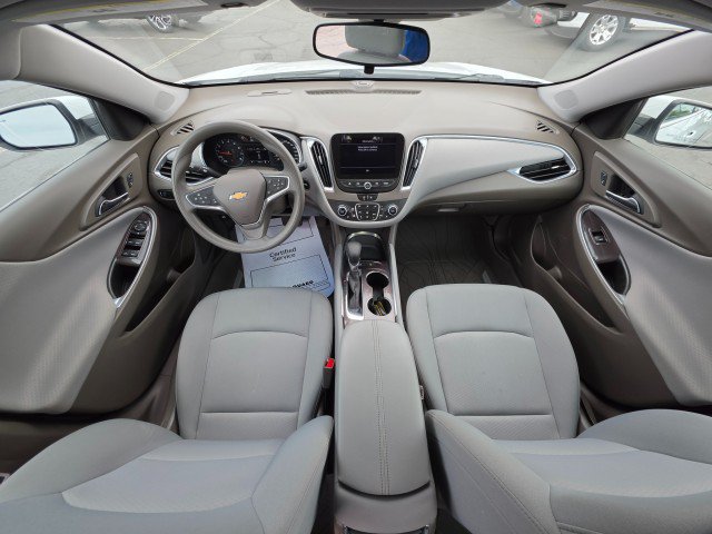 Used 2021 Chevrolet Malibu LT FWD image 23