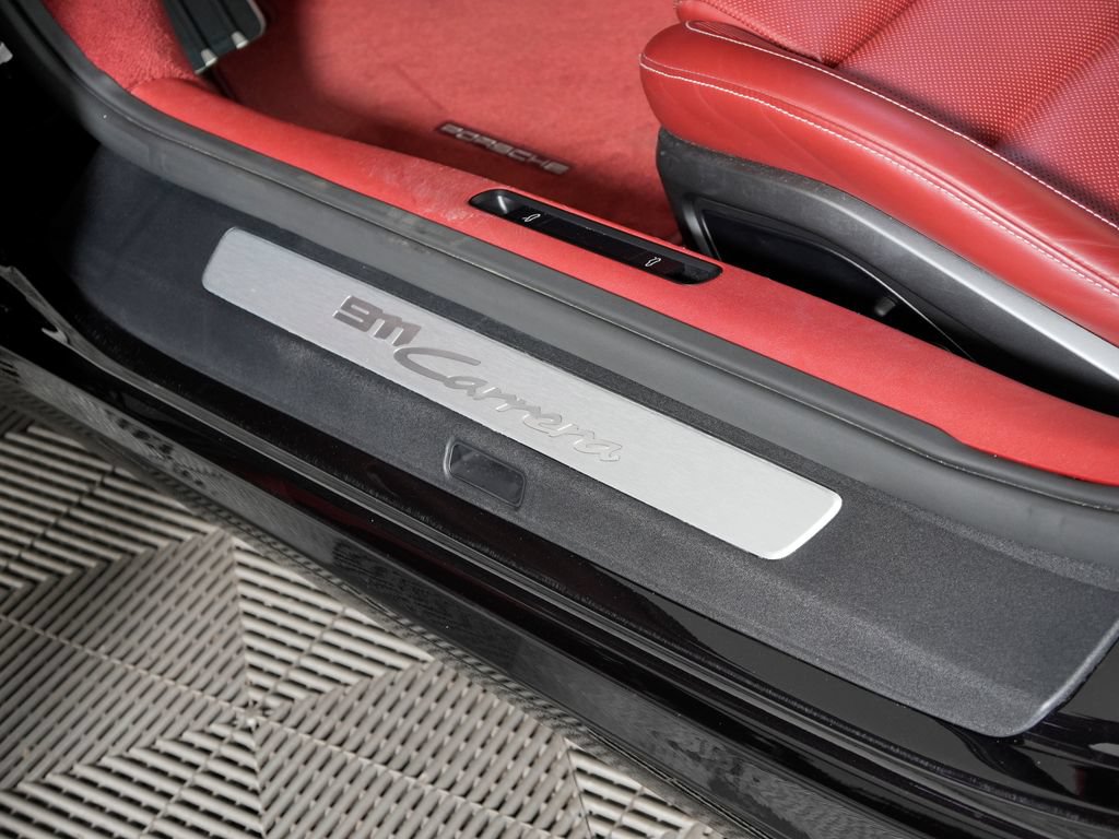Certified 2020 Porsche 911 Carrera RWD image 23