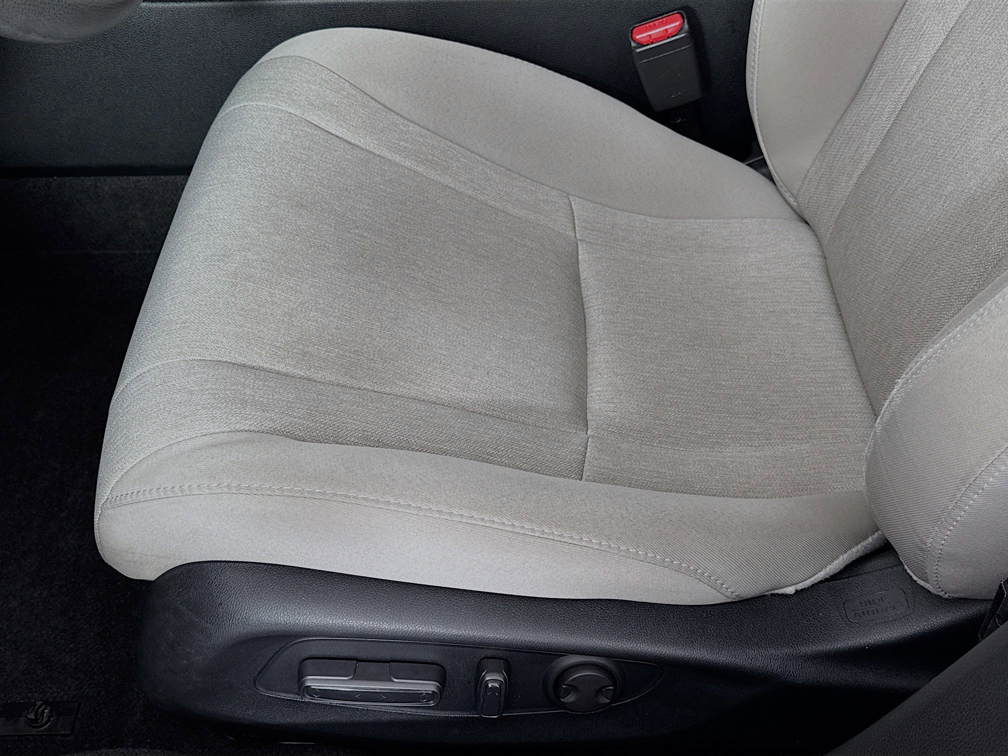 Certified 2024 Honda Accord EX image 18