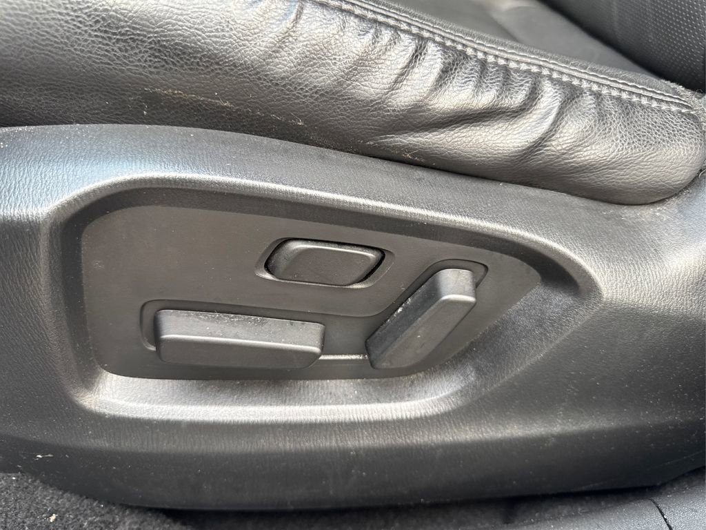 Used 2019 MAZDA CX-9 Touring image 23