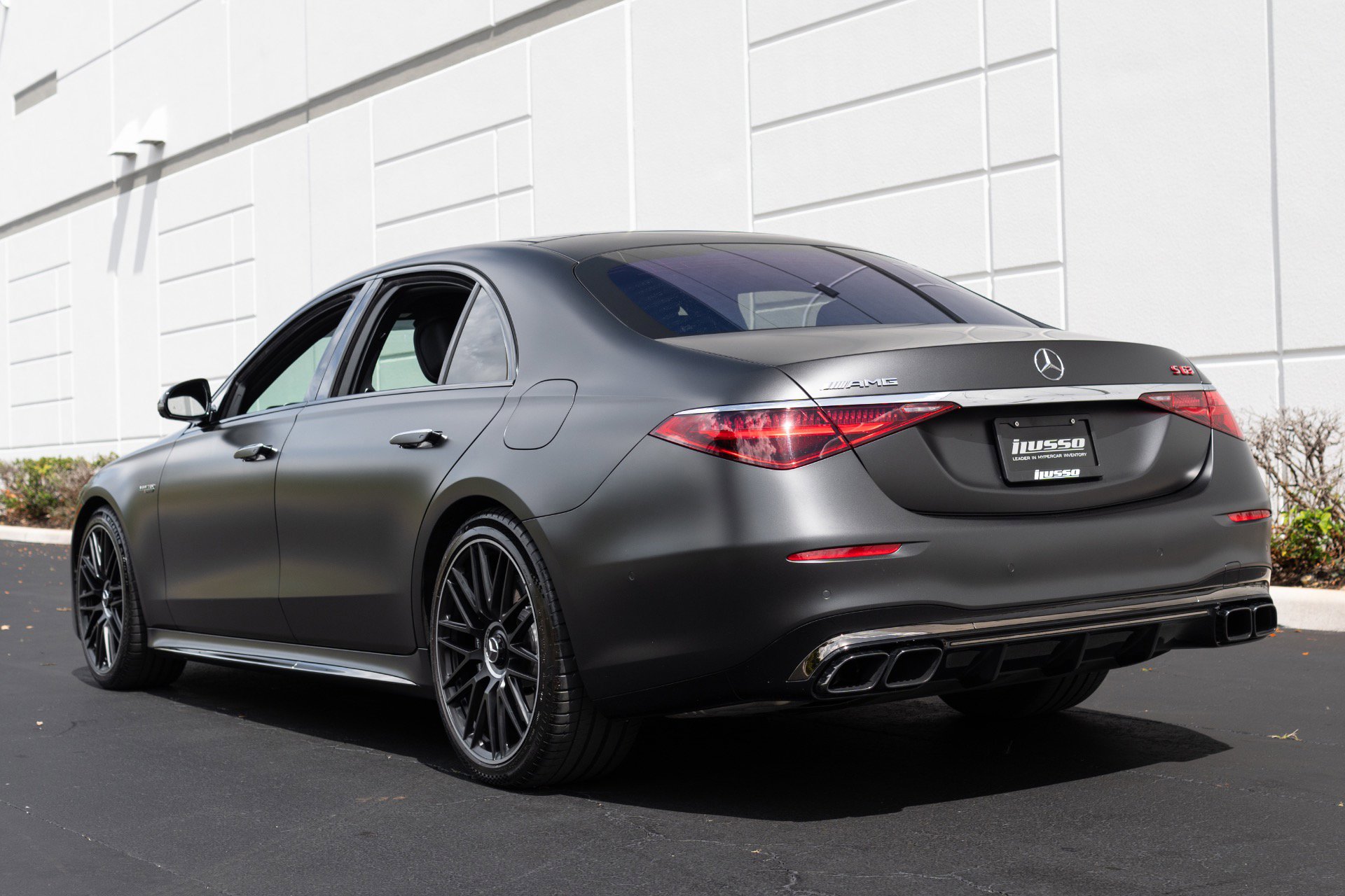 Used 2025 Mercedes-Benz S 63 AMG S image 25