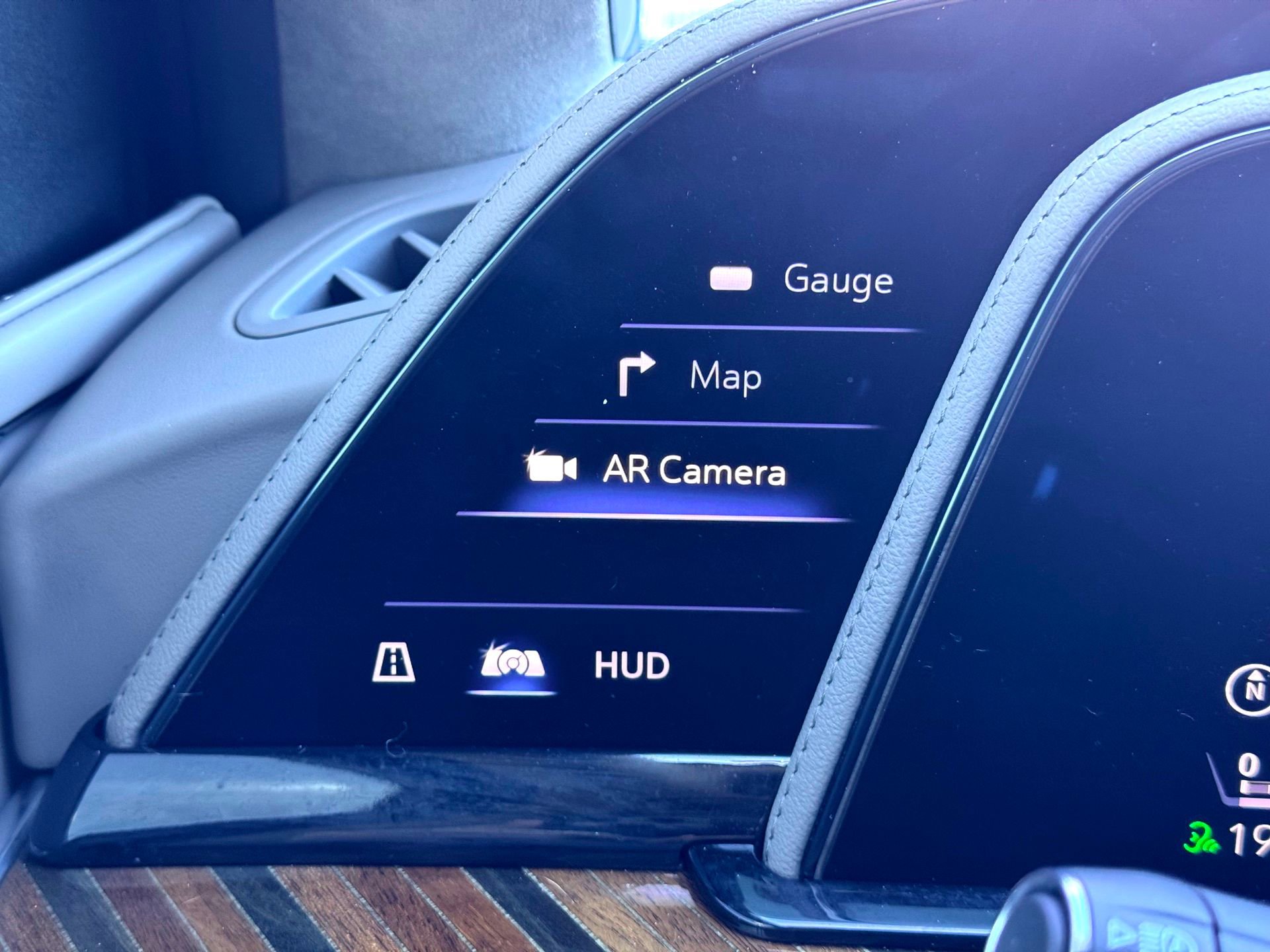 Used 2023 Cadillac Escalade Sport Platinum w/ Heavy-Duty Trailer Package image 32