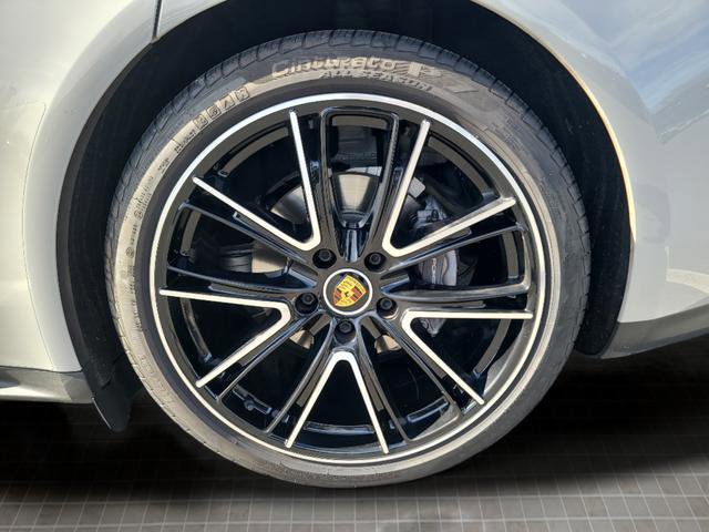 Used 2022 Porsche Panamera 4 Platinum Edition image 46