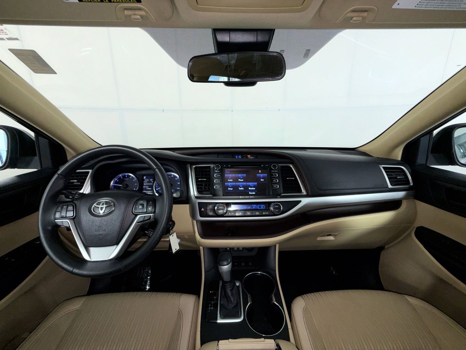 Used 2019 Toyota Highlander Plus AWD/4WD image 23