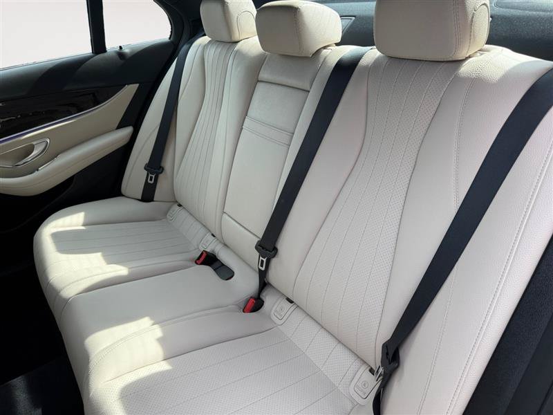 Used 2021 Mercedes-Benz E 350 Sedan image 15