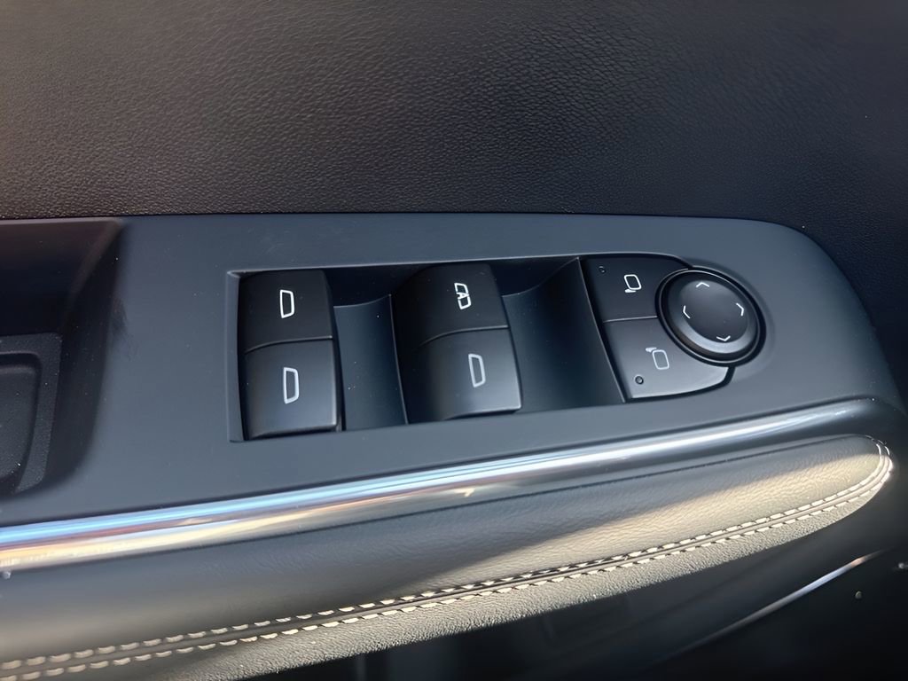 New 2026 GMC Acadia Elevation FWD image 27