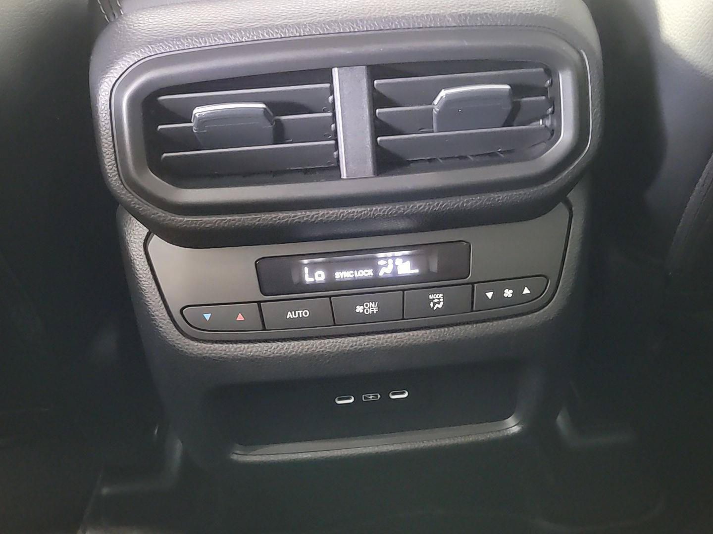 Certified 2025 Honda Pilot EX-L image 22