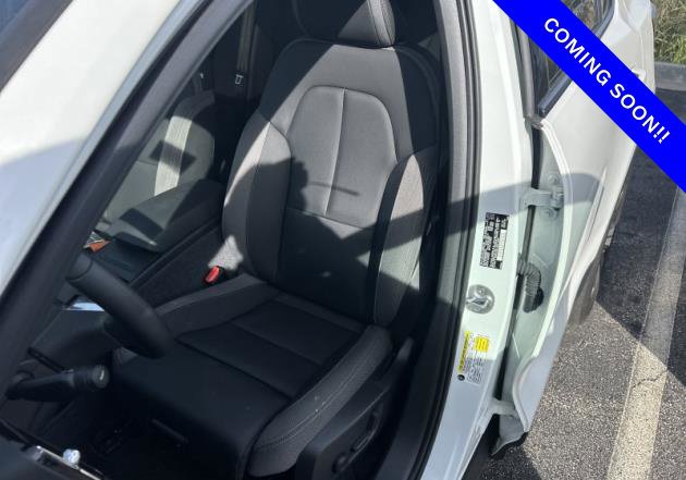 Used 2023 Volvo C40 Recharge Core w/ Protection Package Premier AWD/4WD image 12