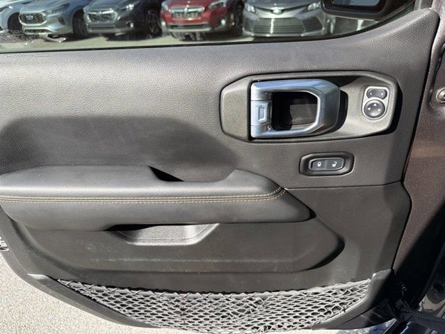Used 2021 Jeep Wrangler Unlimited Sahara image 7