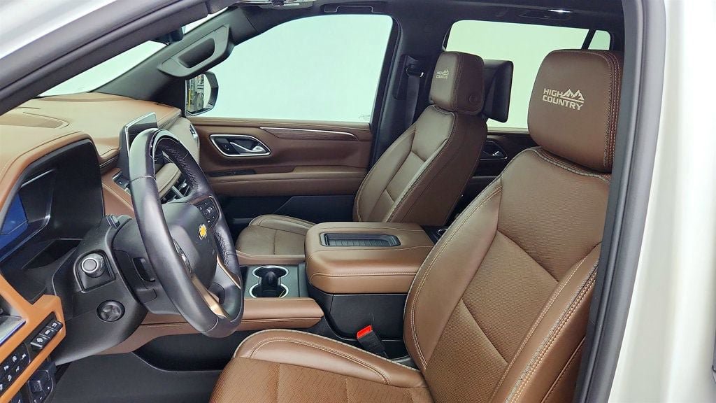 Used 2024 Chevrolet Tahoe High Country w/ Advanced Technology Package AWD/4WD image 20