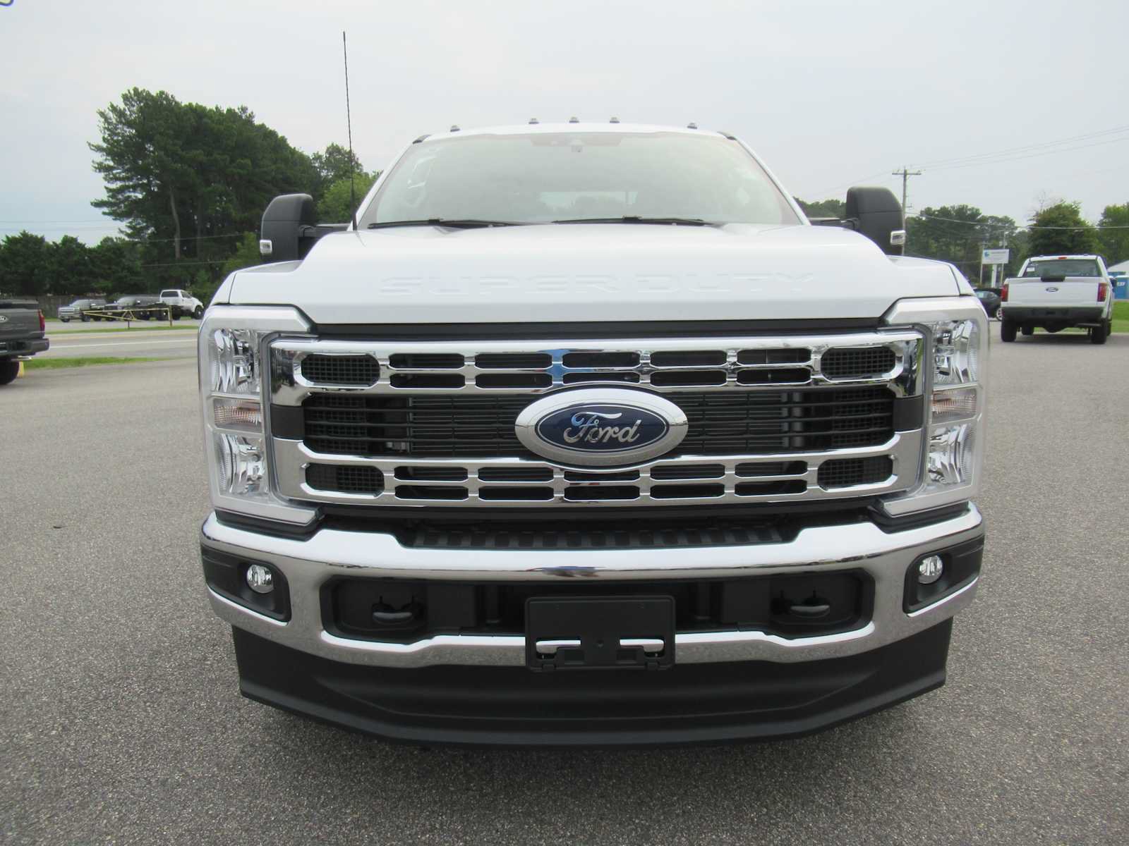 New 2026 Ford F250 XLT AWD/4WD image 2