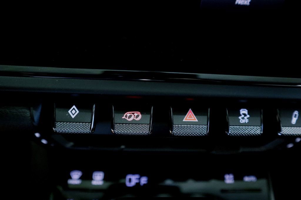 Used 2023 Porsche 911 Carrera T image 34