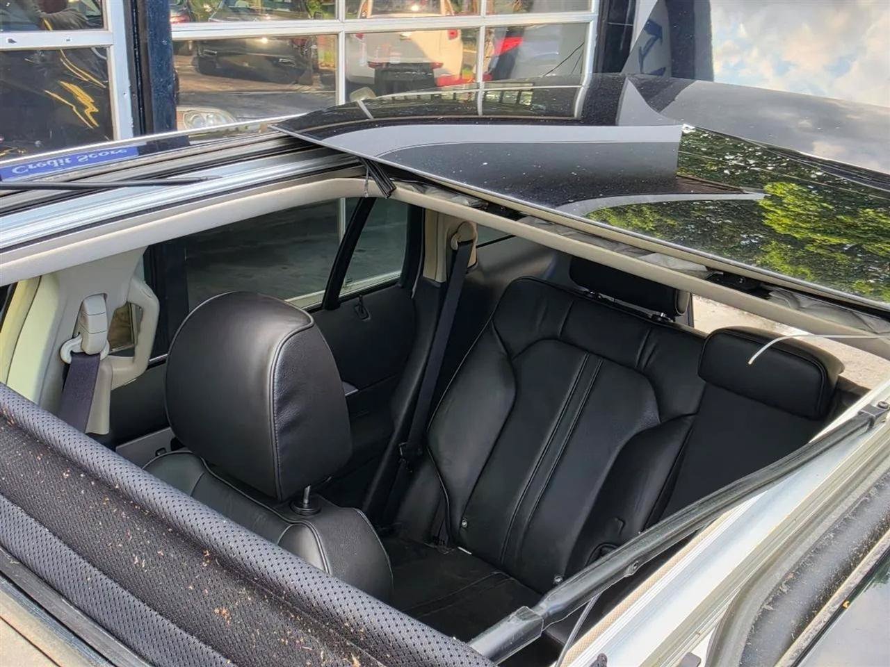 Used 2013 Lincoln MKX AWD image 17