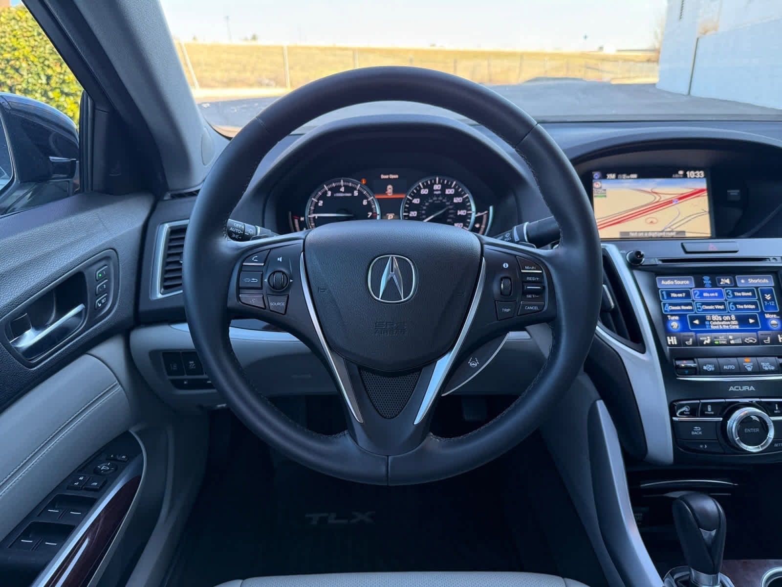 Used 2017 Acura TLX w/ Technology Package image 14