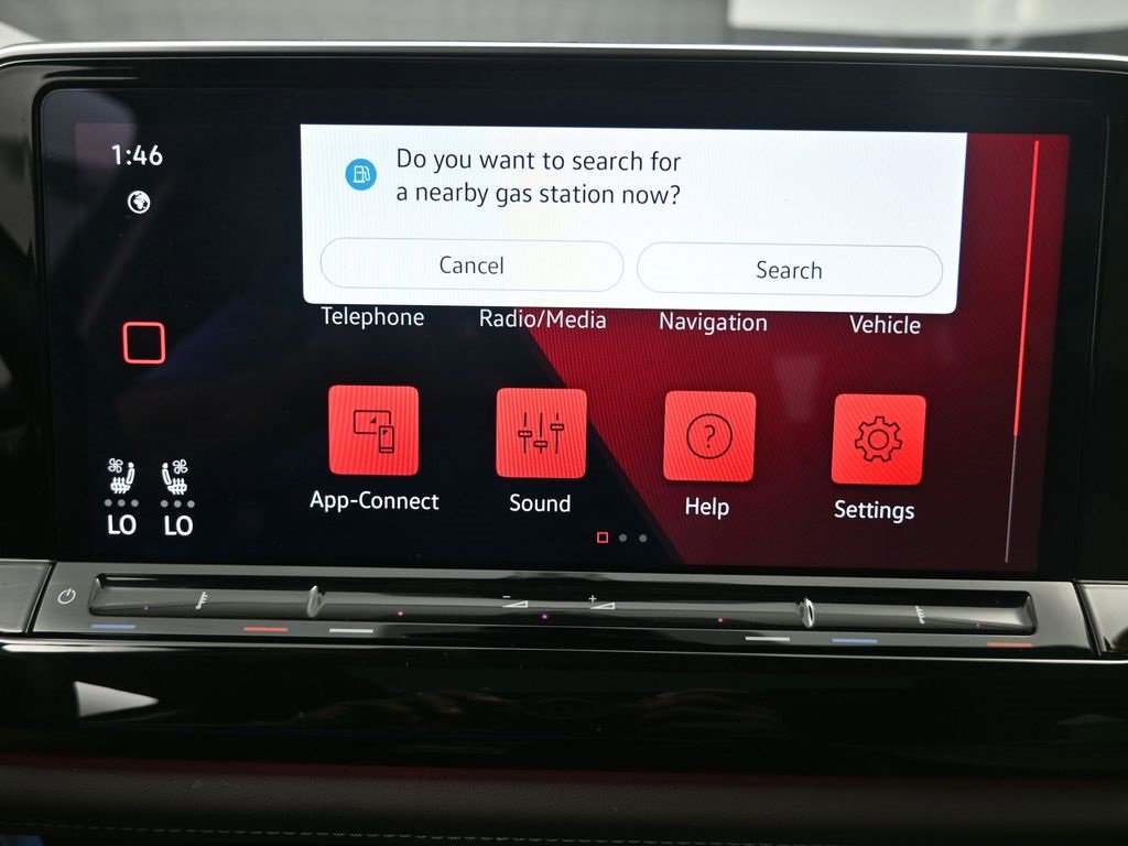 Used 2025 Volkswagen Atlas SEL image 11