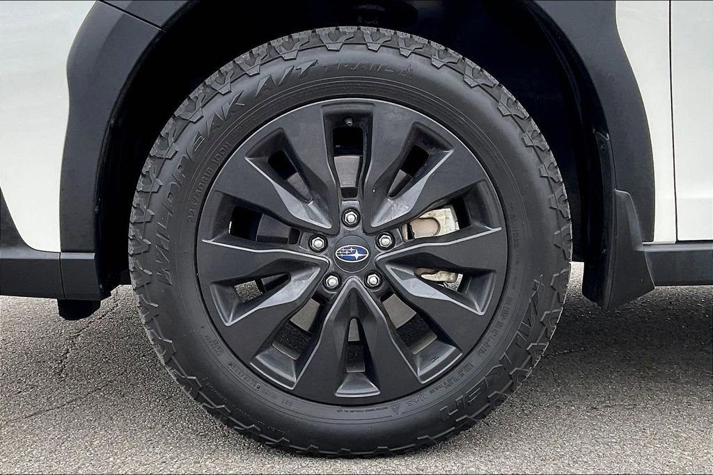Used 2025 Subaru Outback Onyx Edition XT image 8