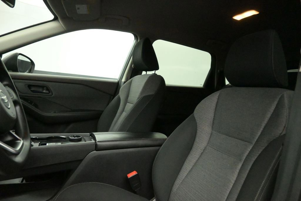 Used 2021 Nissan Rogue S AWD/4WD image 12