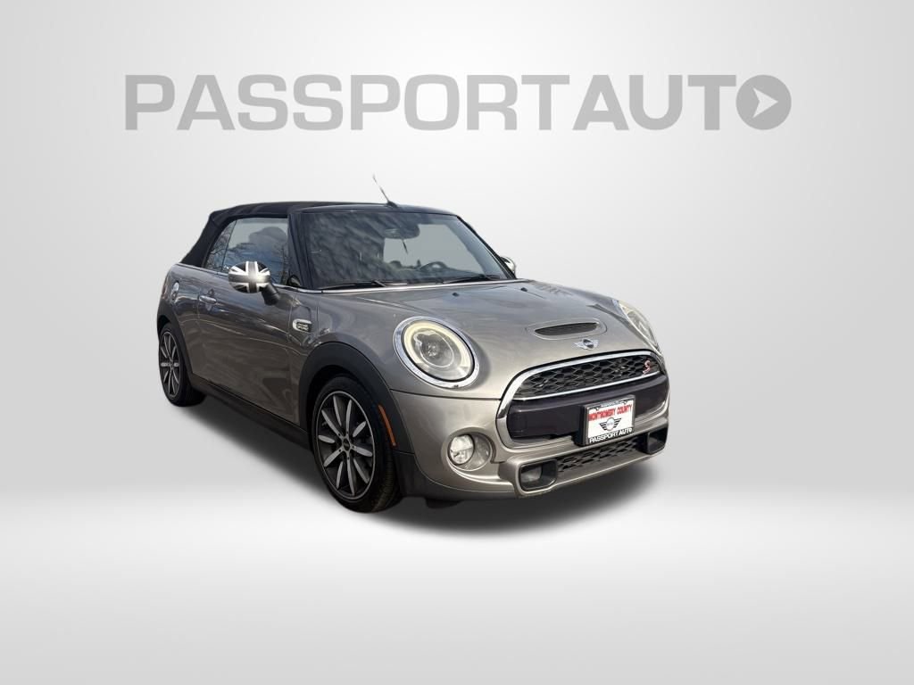 Used 2016 MINI Cooper S image 3