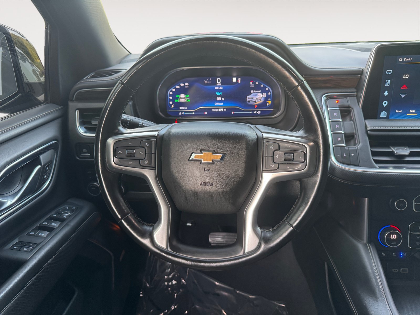 Used 2023 Chevrolet Suburban Premier AWD/4WD image 12