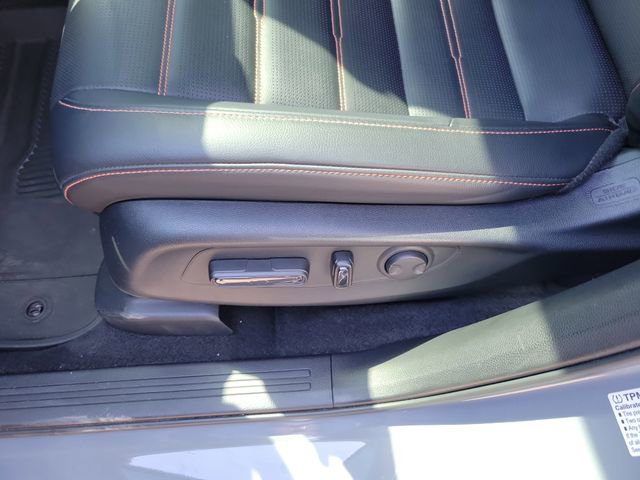Used 2025 Honda CR-V Sport-L image 16