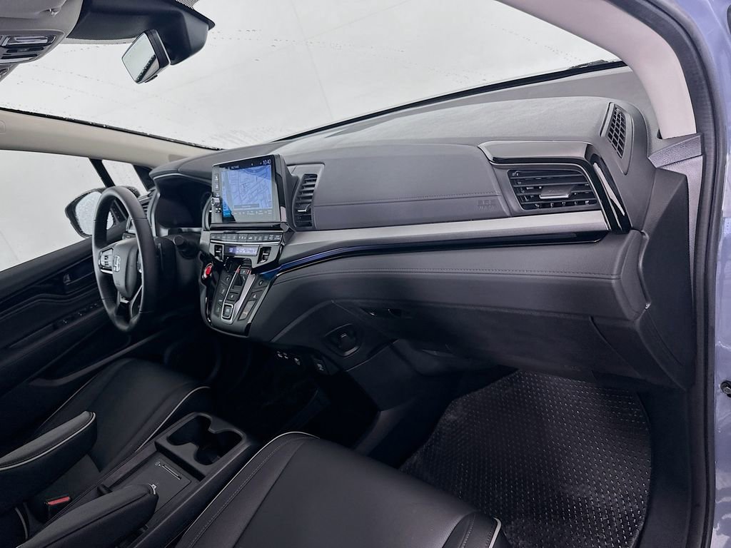 Certified 2025 Honda Odyssey Touring image 29