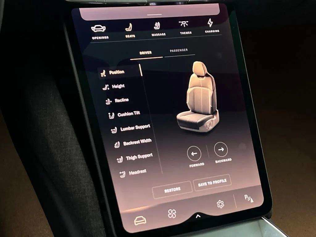 Used 2023 Lucid Air Grand Touring image 22