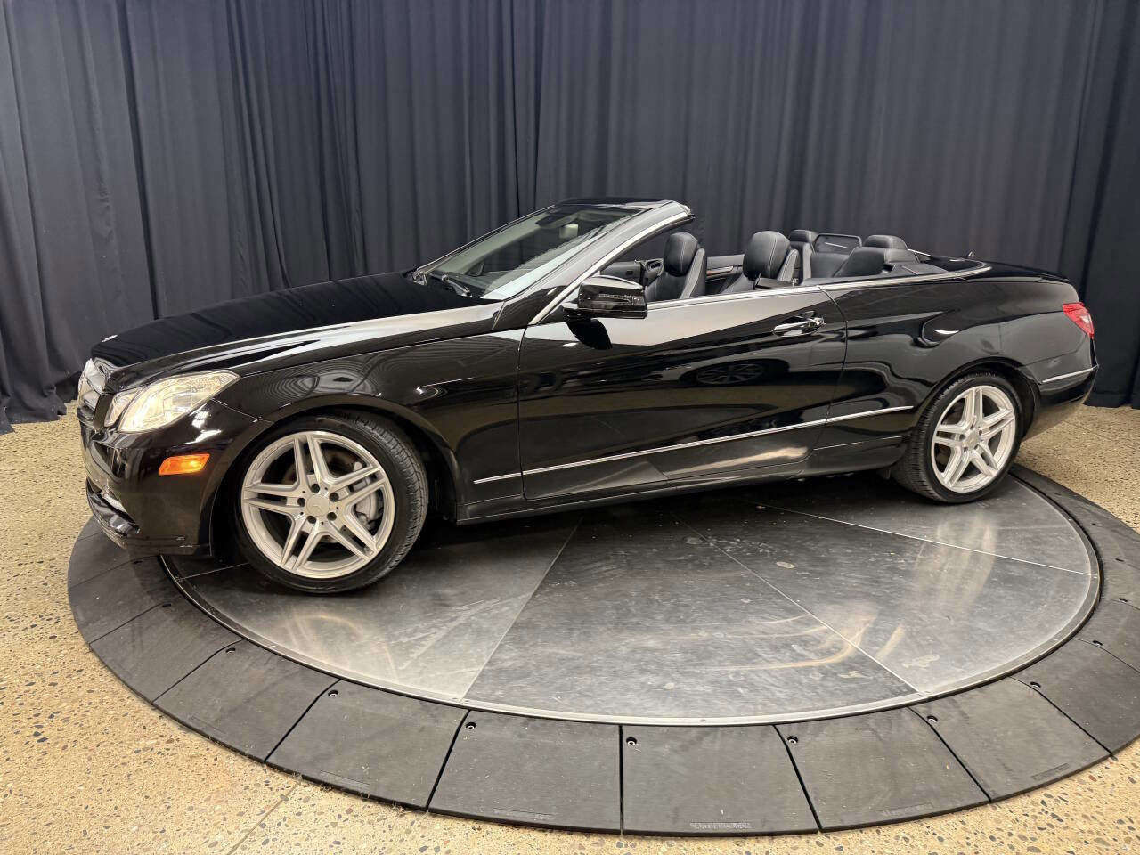Used 2013 Mercedes-Benz E 350 Cabriolet image 3