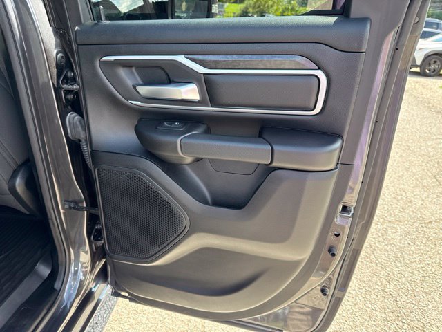 Used 2022 RAM 1500 Big Horn AWD/4WD image 23