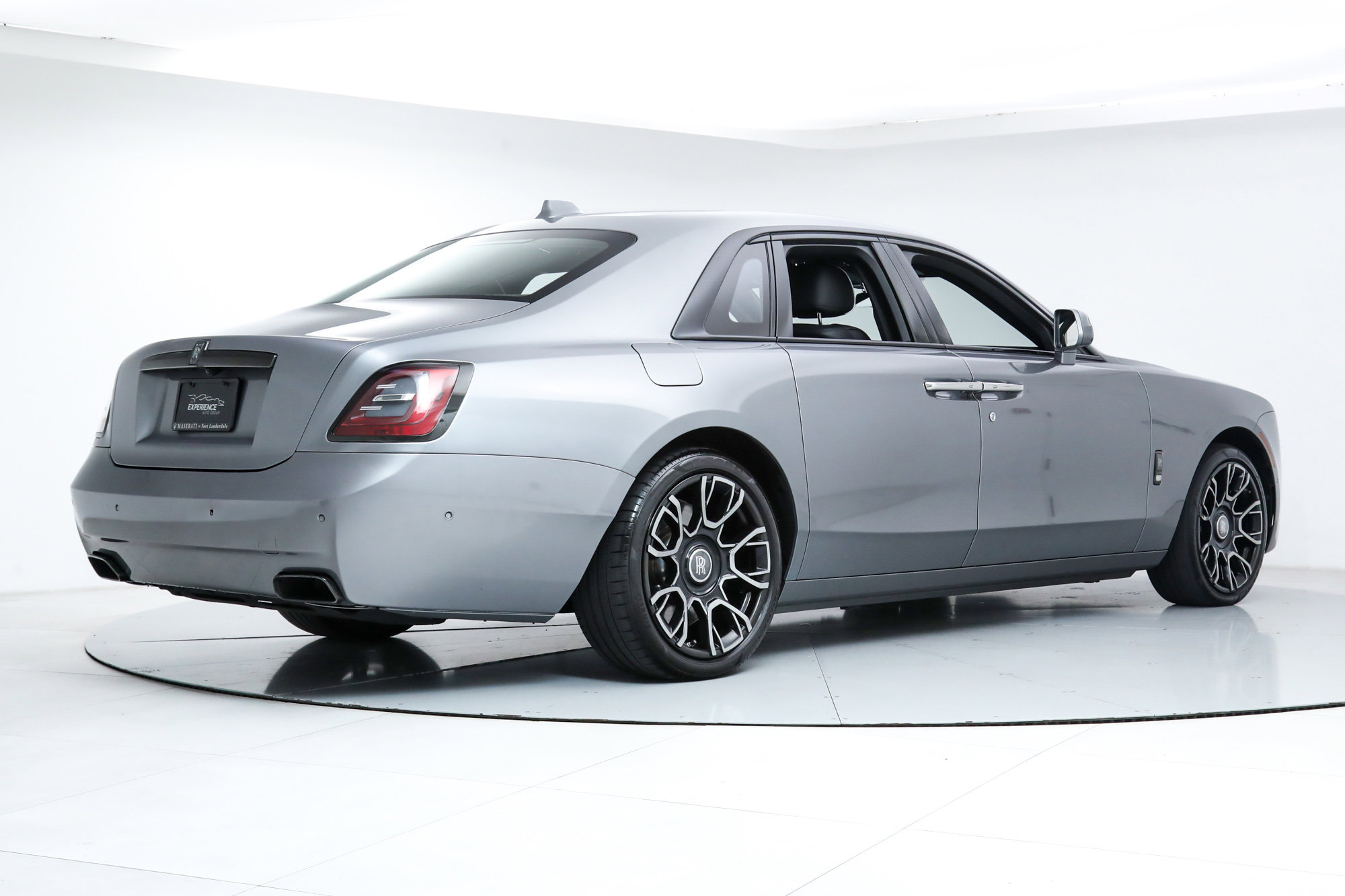 Used 2023 Rolls-Royce Ghost Black Badge image 6