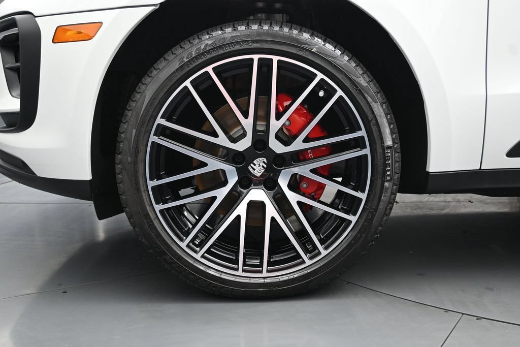 New 2026 Porsche Macan S AWD/4WD image 8