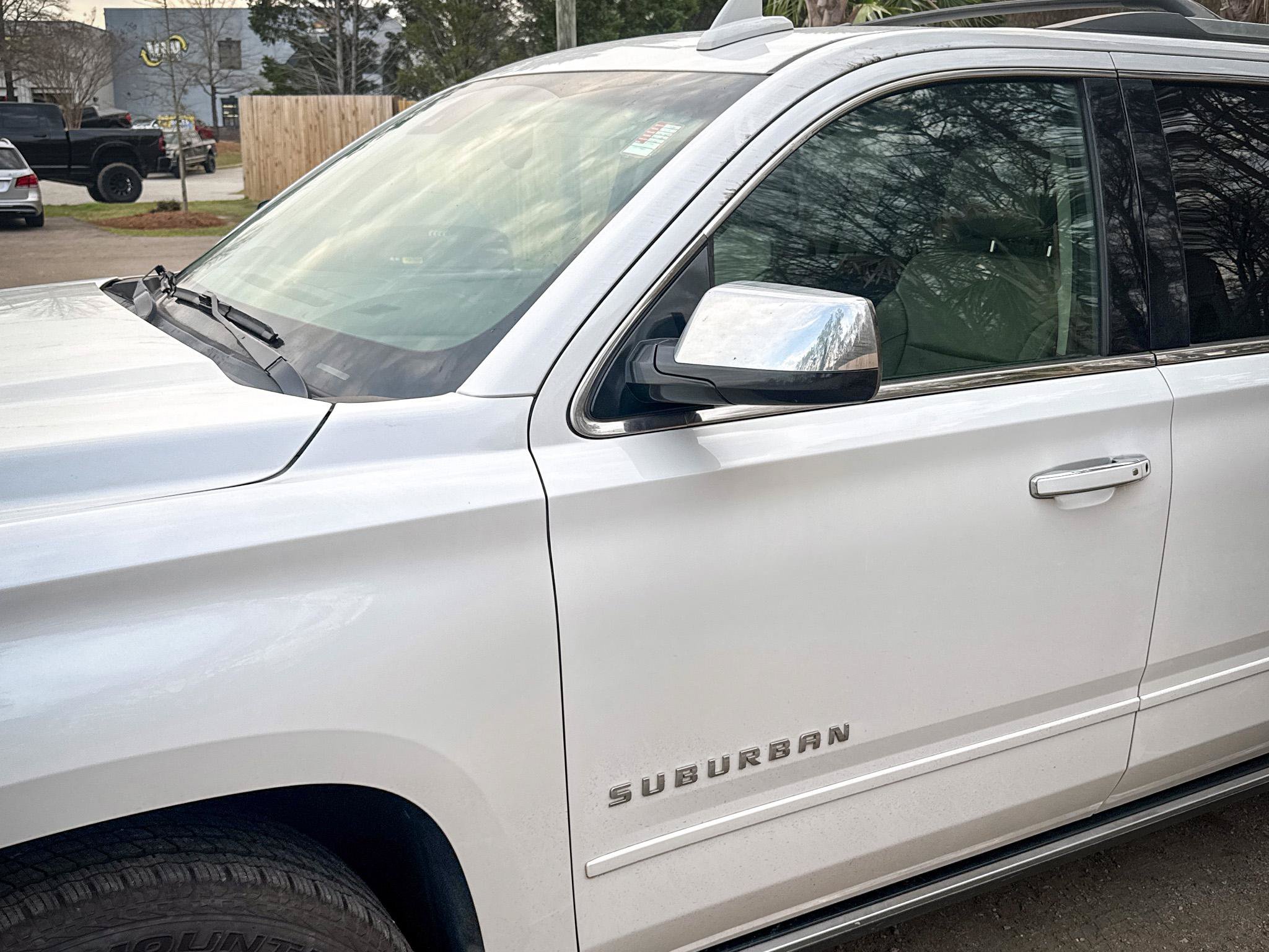 Used 2017 Chevrolet Suburban Premier AWD/4WD image 3