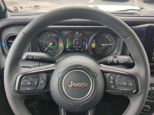 Certified 2025 Jeep Wrangler Unlimited Rubicon 4xe w/ Convenience Group image 30