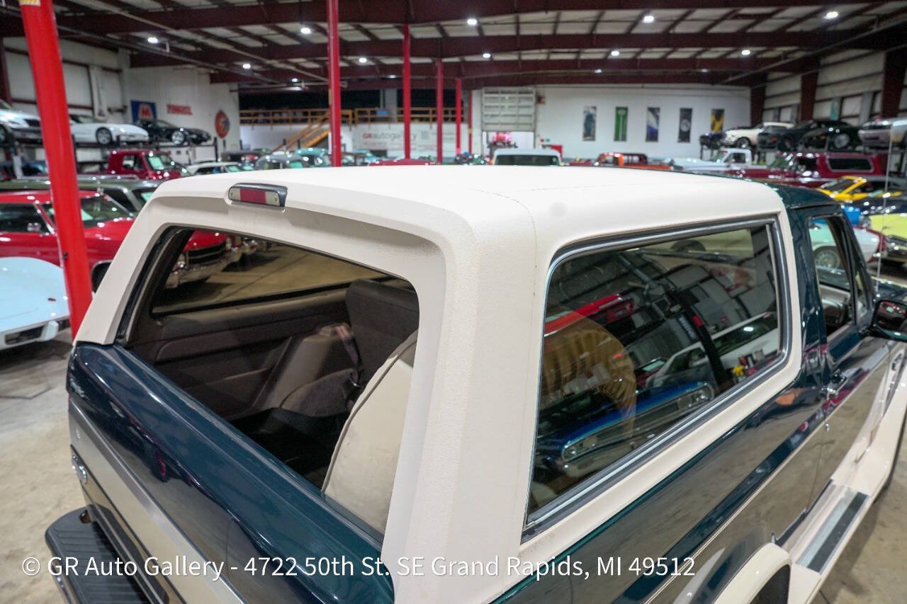 Used 1992 Ford Bronco Eddie Bauer AWD/4WD image 33