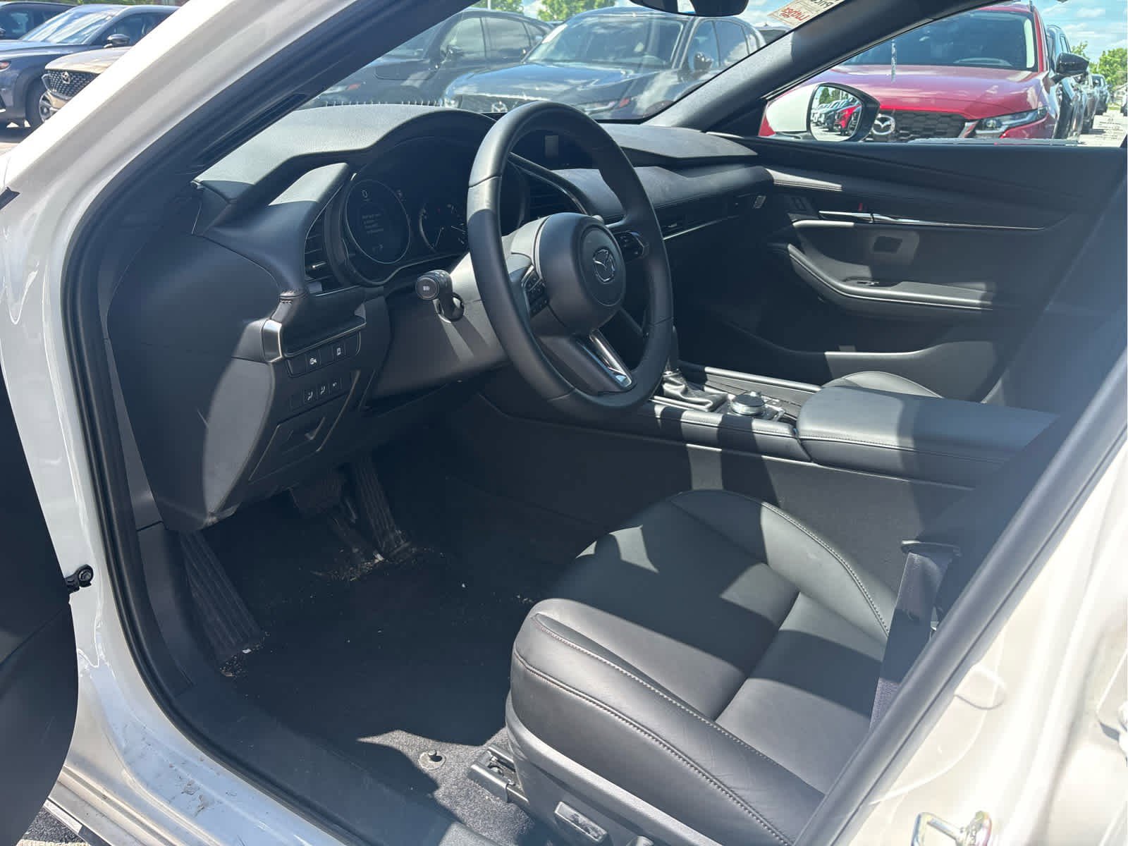 Used 2025 MAZDA MAZDA3 s FWD image 6
