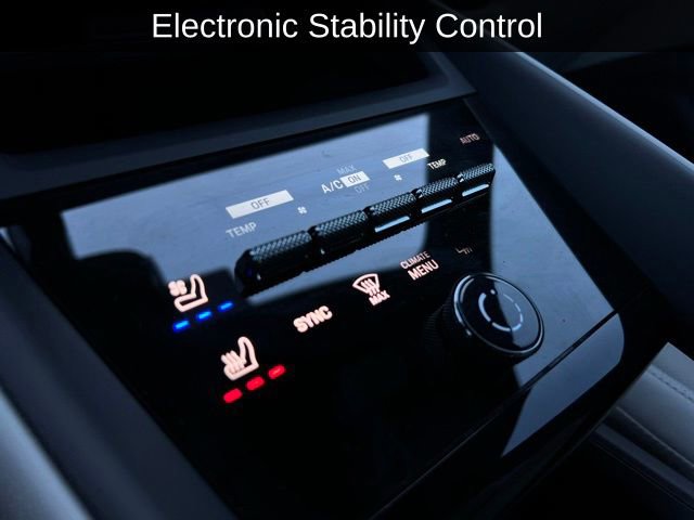 Used 2024 Porsche Macan 4 Electric image 9