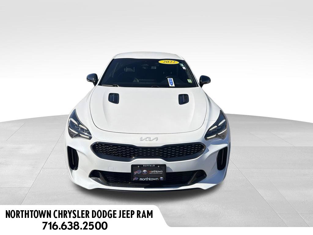 Used 2022 Kia Stinger GT-Line RWD image 2